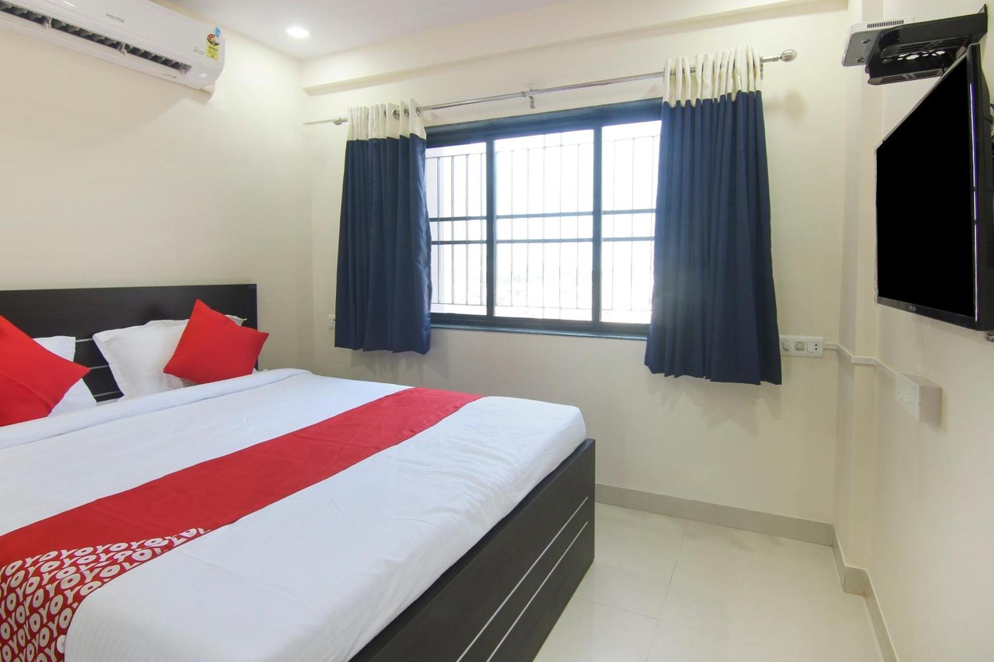Hotel O Villa 31 Akot Luaran gambar